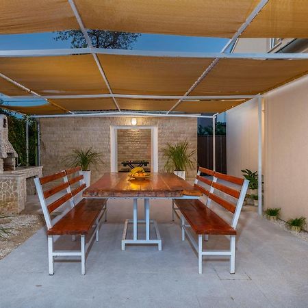 Villa Ostone Pula Ngoại thất bức ảnh