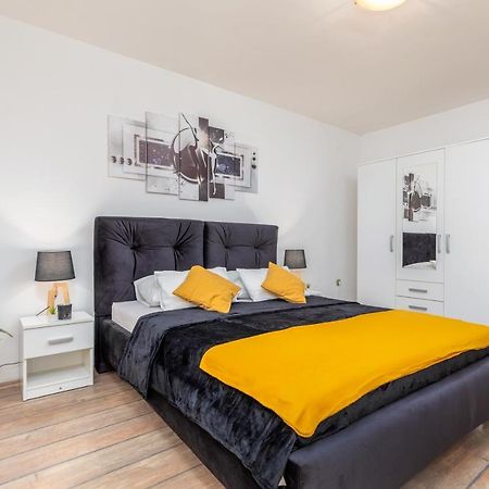 Villa Ostone Pula Ngoại thất bức ảnh