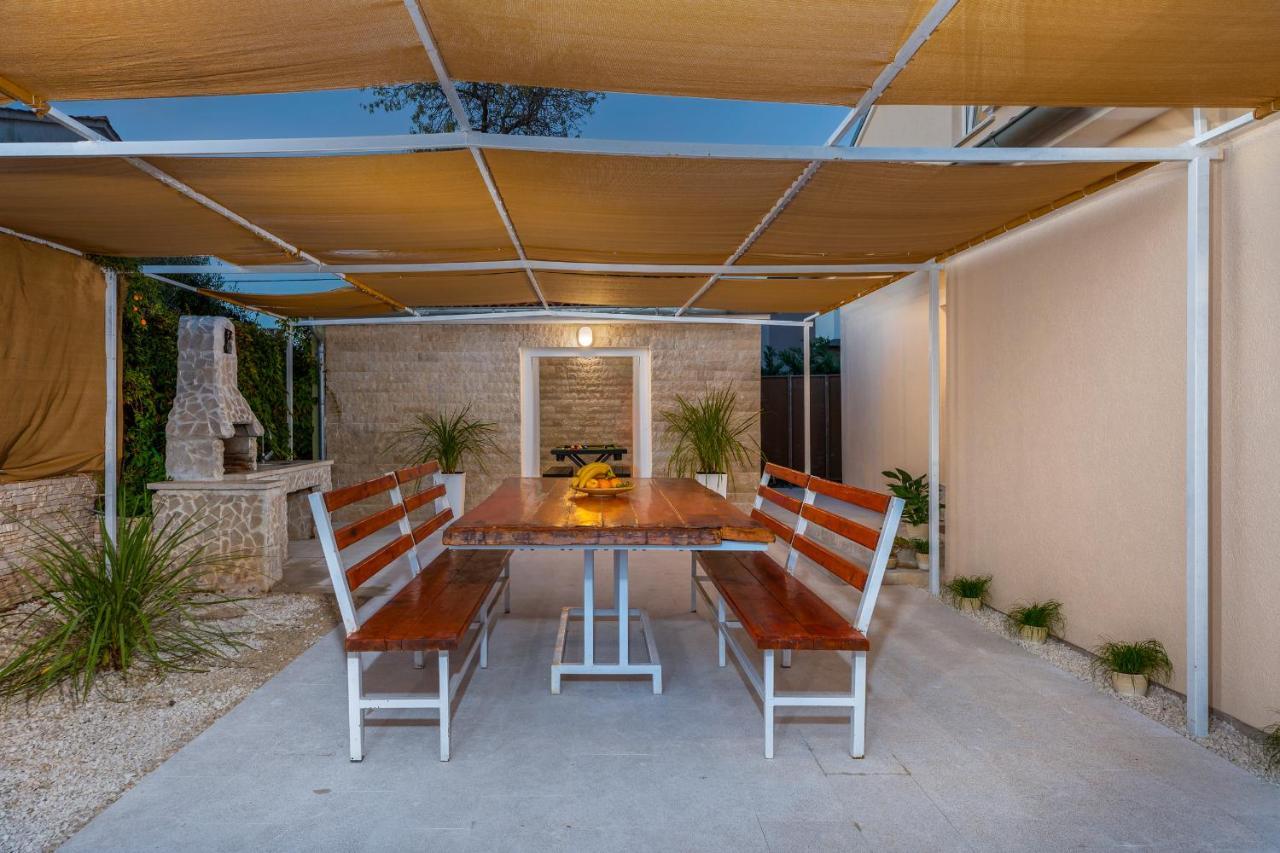 Villa Ostone Pula Ngoại thất bức ảnh