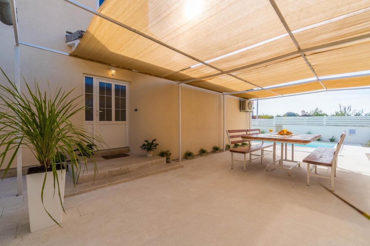 Villa Ostone Pula Ngoại thất bức ảnh