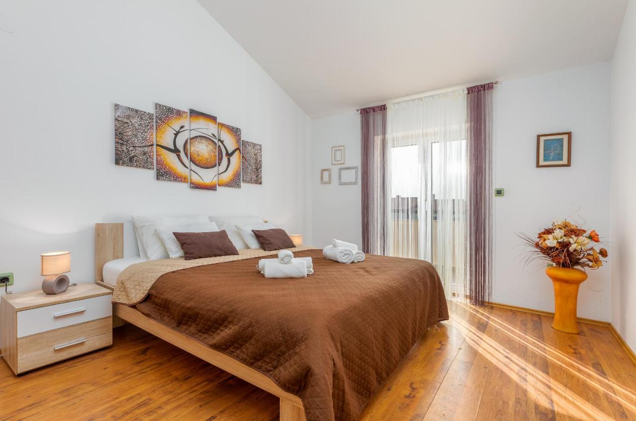 Villa Ostone Pula Ngoại thất bức ảnh