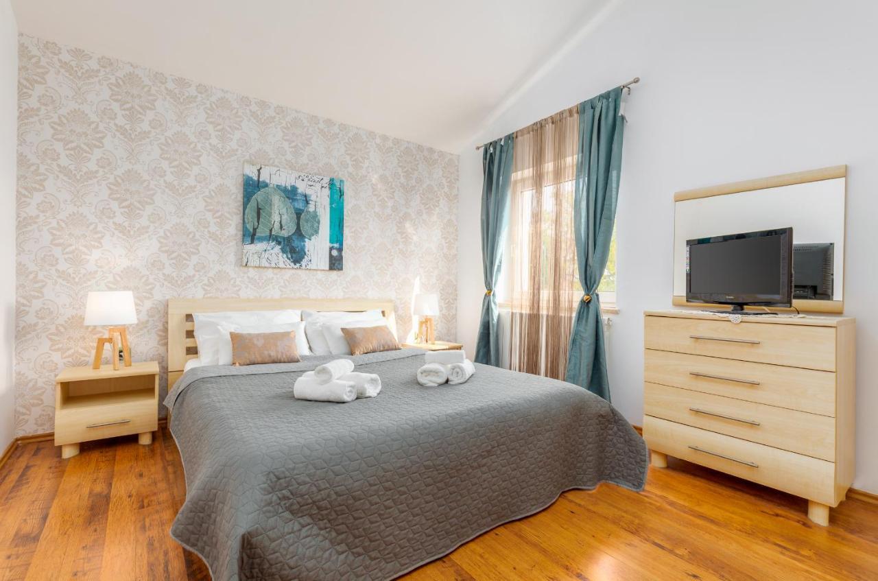 Villa Ostone Pula Ngoại thất bức ảnh