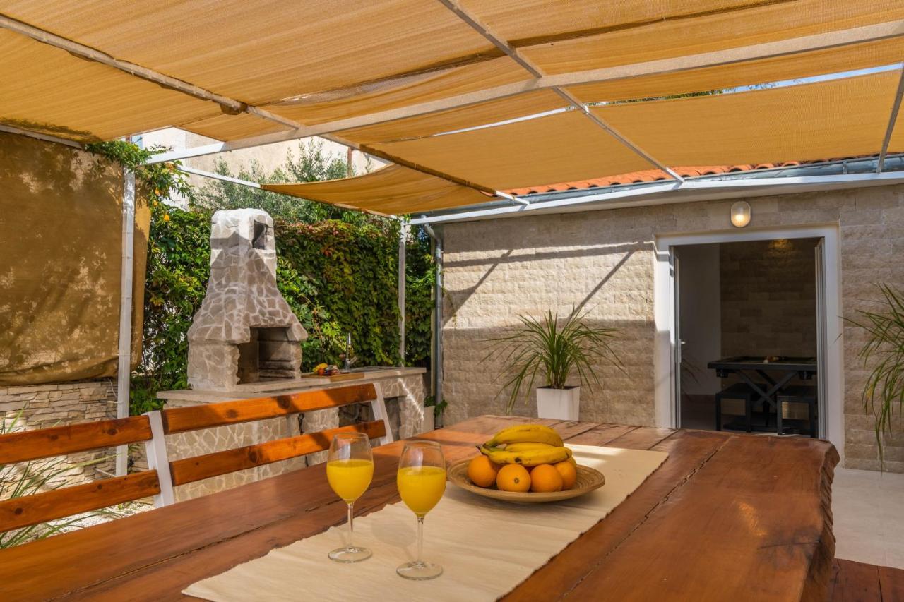 Villa Ostone Pula Ngoại thất bức ảnh